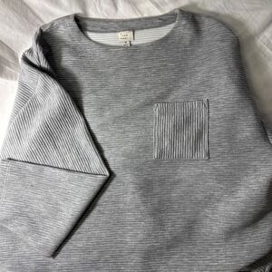 A new day Women Small Long Sleeve Ribbed Gray Sweater Front Pocket Cropped Sz Md